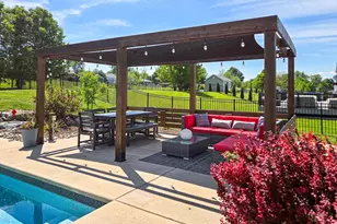 24 Sovereign Dr, Douglassville, PA 19518 - Photo 33