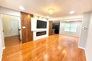 6081 Long Pond Dr, Birdsboro, PA 19508 - Photo 3