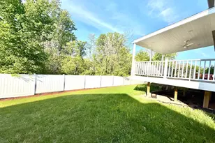 6081 Long Pond Dr, Birdsboro, PA 19508 - Photo 7