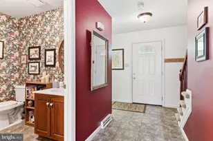 211 W Neversink Rd, Reading, PA 19606 - Photo 3