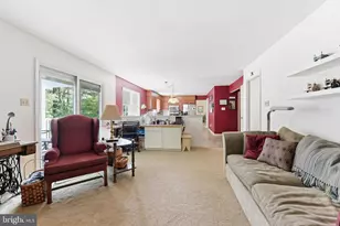 211 W Neversink Rd, Reading, PA 19606 - Photo 13