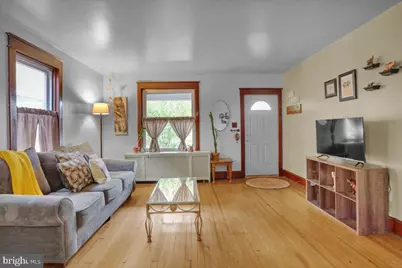 136 W Elm Street, Reading, PA 19607 - Photo 5