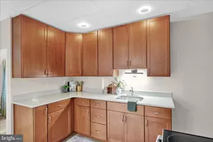 36 S Miller St, Reading, PA 19607 - Photo 13