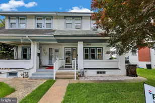 27 W 33rd St, Reading, PA 19606 - Photo 1