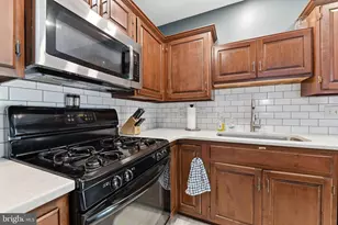 3121 S Wagner Cir, Sinking Spring, PA 19608 - Photo 5