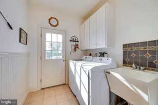 33 Sweetwater Ln, Wernersville, PA 19565 - Photo 25