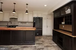 1337 Girard Ave, Wyomissing, PA 19610 - Photo 29