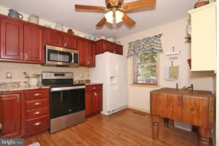 411 Omicron Pl, Wernersville, PA 19565 - Photo 11