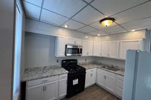 403 N 12th St, Reading, PA 19604 - Photo 3