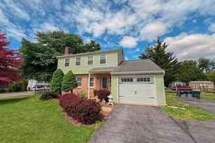 416 N Walnut St, Wernersville, PA 19565 - Photo 3