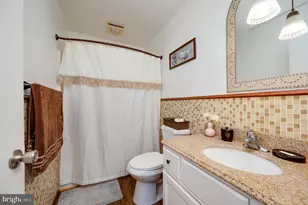 11 Nottingham Ct, Reading, PA 19601 - Photo 17