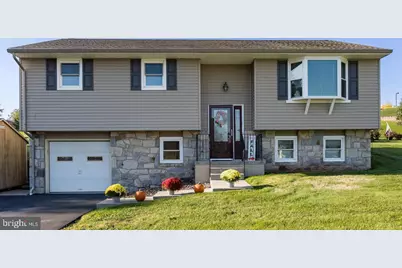 1044 E 4th Street, Birdsboro, PA 19508 - Photo 1