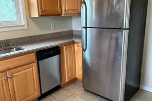 102 Myrtle Ave, Reading, PA 19606 - Photo 5
