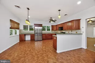 2 Wyndham Hill Dr, Reading, PA 19606 - Photo 7
