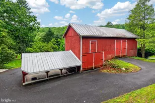 2 Wyndham Hill Dr, Reading, PA 19606 - Photo 41