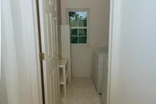 126 Bainbridge Cir, Reading, PA 19608 - Photo 5