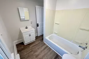 719 N 12th St, Reading, PA 19604 - Photo 11