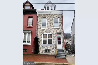 1424 Muhlenberg Street, Reading, PA 19602 - Photo 1