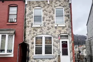 1424 Muhlenberg St, Reading, PA 19602 - Photo 1