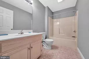 425 Westbury Dr, Reading, PA 19610 - Photo 29
