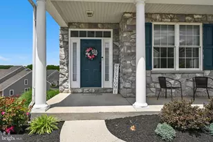 425 Westbury Dr, Reading, PA 19610 - Photo 3