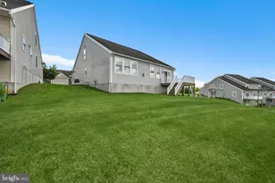 425 Westbury Dr, Reading, PA 19610 - Photo 33