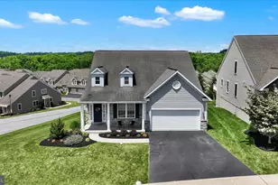 425 Westbury Dr, Reading, PA 19610 - Photo 1