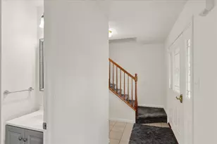 347 Rosecliff Dr, Douglassville, PA 19518 - Photo 7