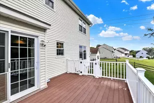 347 Rosecliff Dr, Douglassville, PA 19518 - Photo 33