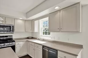 347 Rosecliff Dr, Douglassville, PA 19518 - Photo 15