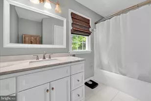 224 Pine Cir, Birdsboro, PA 19508 - Photo 7