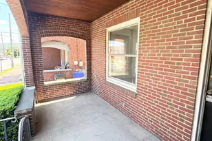 132 Bern St, Reading, PA 19601 - Photo 3