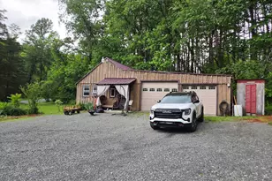 140 Sand Hill Rd, Fleetwood, PA 19522 - Photo 19