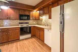 109 Valley Greene Creek, Wyomissing, PA 19610 - Photo 11