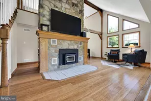 1094 Seifrit Ln, Bernville, PA 19506 - Photo 9