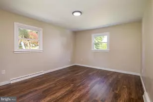 921 Shelbourne Rd, Reading, PA 19606 - Photo 15