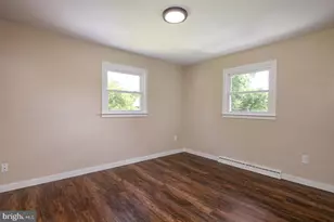 921 Shelbourne Rd, Reading, PA 19606 - Photo 19