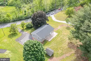 921 Shelbourne Rd, Reading, PA 19606 - Photo 29