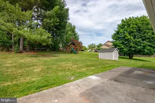 921 Shelbourne Rd, Reading, PA 19606 - Photo 21
