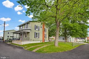 108 Rose Ln, Shoemakersville, PA 19555 - Photo 3