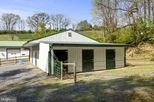 110 Wooltown Rd, Wernersville, PA 19565 - Photo 25