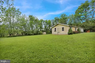 1068 Stouchsburg Rd, Richland, PA 17087 - Photo 3