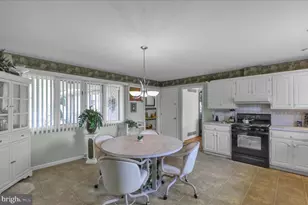1620 Commonwealth Blvd, Reading, PA 19607 - Photo 11