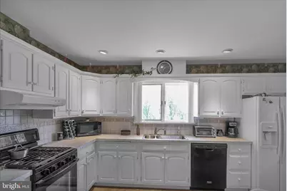 1620 Commonwealth Boulevard, Reading, PA 19607 - Photo 9