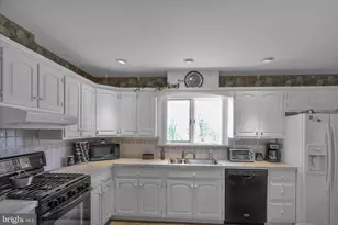 1620 Commonwealth Blvd, Reading, PA 19607 - Photo 9