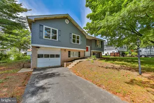 203 Cathy Ann Dr, Reading, PA 19606 - Photo 5