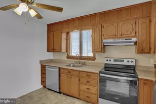 3208 Main St, Morgantown, PA 19543 - Photo 9
