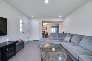 25 Rosalie's Way, Temple, PA 19560 - Photo 5