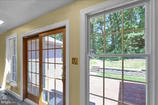 313 Parkview Rd, Reading, PA 19606 - Photo 17