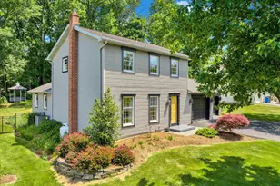 313 Parkview Rd, Reading, PA 19606 - Photo 1